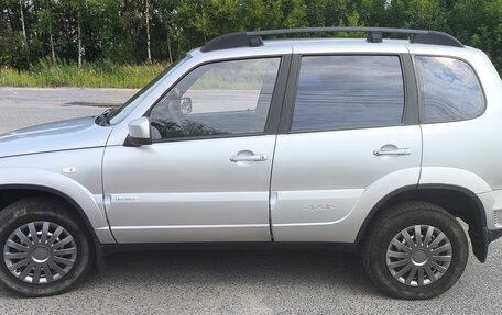 Chevrolet Niva I рестайлинг, 2012 год, 365 000 рублей, 10 фотография