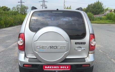 Chevrolet Niva I рестайлинг, 2012 год, 365 000 рублей, 7 фотография