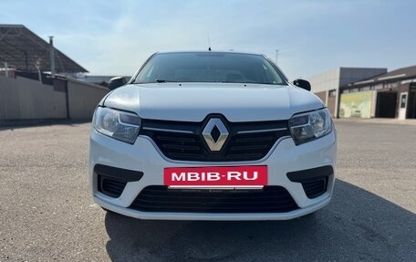 Renault Logan II, 2018 год, 630 000 рублей, 3 фотография