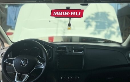 Renault Logan II, 2018 год, 630 000 рублей, 7 фотография