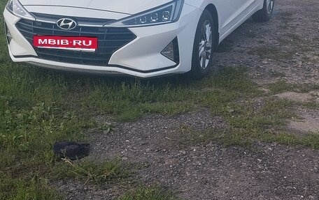 Hyundai Elantra VI рестайлинг, 2020 год, 1 700 000 рублей, 4 фотография