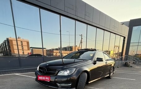 Mercedes-Benz C-Класс, 2012 год, 1 440 000 рублей, 1 фотография