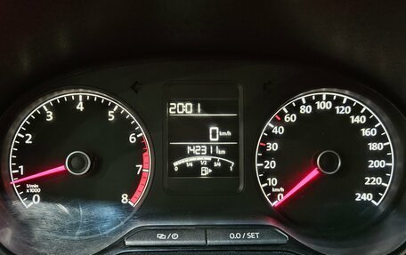 Volkswagen Polo VI (EU Market), 2014 год, 915 000 рублей, 10 фотография