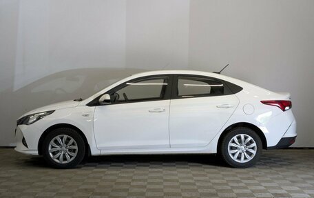 Hyundai Solaris II рестайлинг, 2022 год, 1 645 000 рублей, 8 фотография