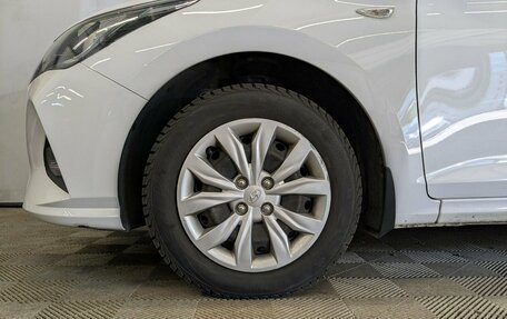 Hyundai Solaris II рестайлинг, 2022 год, 1 645 000 рублей, 18 фотография
