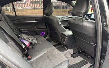 Toyota Camry, 2024 год, 3 350 000 рублей, 12 фотография