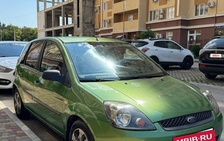 Ford Fiesta, 2006 год, 515 000 рублей, 2 фотография