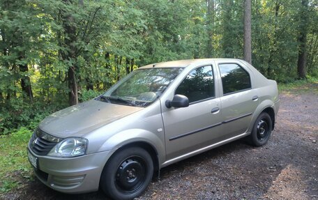 Renault Logan I, 2011 год, 550 000 рублей, 2 фотография