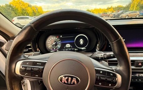 KIA K5, 2021 год, 2 500 000 рублей, 8 фотография