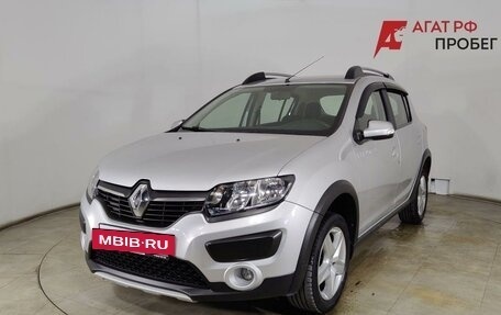 Renault Sandero II рестайлинг, 2015 год, 880 000 рублей, 2 фотография