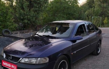 Opel Vectra B рестайлинг, 1998 год, 170 000 рублей, 8 фотография