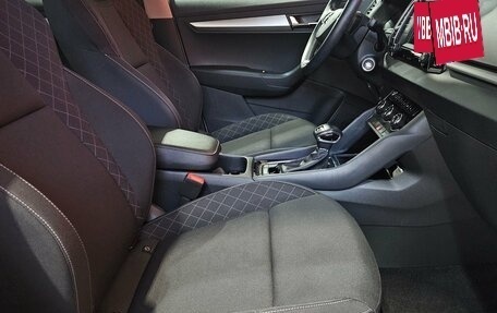 Skoda Karoq I, 2021 год, 2 499 000 рублей, 13 фотография