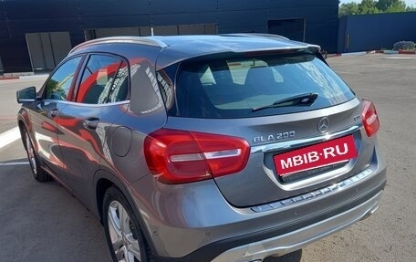 Mercedes-Benz GLA, 2014 год, 1 400 000 рублей, 3 фотография