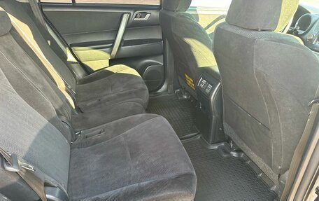 Toyota Highlander III, 2013 год, 1 790 000 рублей, 27 фотография