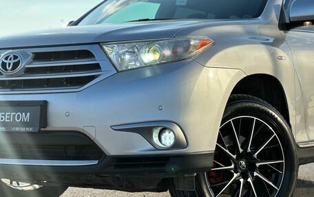 Toyota Highlander III, 2013 год, 1 790 000 рублей, 38 фотография