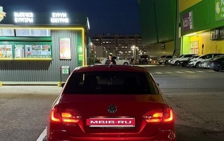 Volkswagen Jetta VI, 2012 год, 1 050 000 рублей, 11 фотография