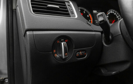 Volkswagen Jetta VI, 2014 год, 1 200 000 рублей, 17 фотография