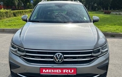 Volkswagen Tiguan II, 2021 год, 3 350 000 рублей, 1 фотография