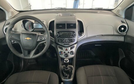 Chevrolet Aveo III, 2013 год, 440 000 рублей, 15 фотография