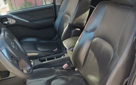 Nissan Navara (Frontier), 2007 год, 900 000 рублей, 6 фотография