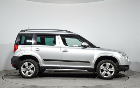 Skoda Yeti I рестайлинг, 2013 год, 1 080 000 рублей, 4 фотография