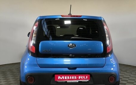 KIA Soul II рестайлинг, 2018 год, 1 520 000 рублей, 5 фотография