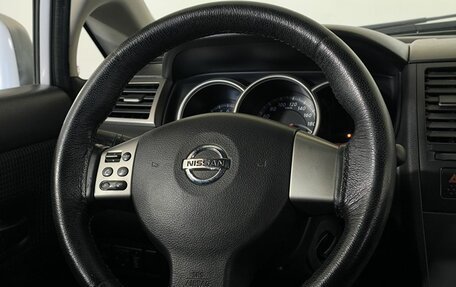 Nissan Tiida, 2010 год, 650 000 рублей, 11 фотография