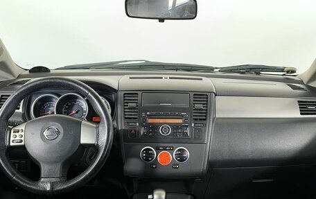 Nissan Tiida, 2010 год, 650 000 рублей, 10 фотография