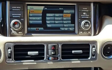 Land Rover Range Rover III, 2011 год, 2 300 000 рублей, 7 фотография
