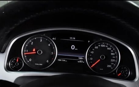 Volkswagen Touareg III, 2012 год, 2 250 000 рублей, 12 фотография
