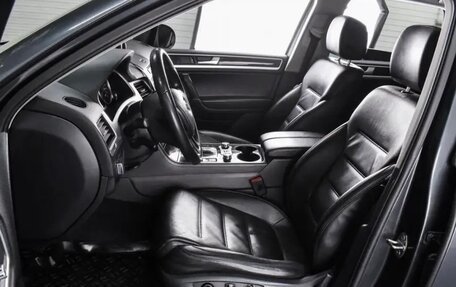 Volkswagen Touareg III, 2012 год, 2 250 000 рублей, 18 фотография