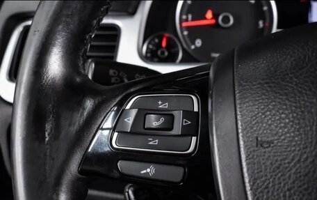 Volkswagen Touareg III, 2012 год, 2 250 000 рублей, 25 фотография
