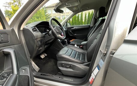 Volkswagen Tiguan II, 2021 год, 3 350 000 рублей, 10 фотография