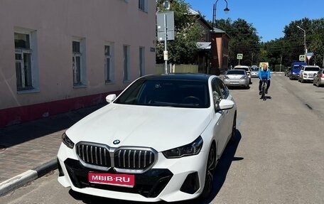 BMW 5 серия, 2023 год, 7 166 000 рублей, 1 фотография