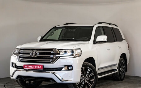 Toyota Land Cruiser 200, 2016 год, 6 590 000 рублей, 1 фотография