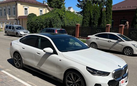 BMW 5 серия, 2023 год, 7 166 000 рублей, 4 фотография
