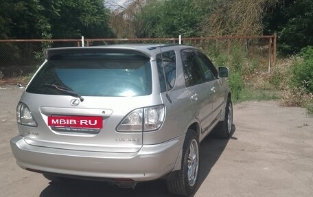 Lexus RX IV рестайлинг, 1999 год, 920 000 рублей, 6 фотография