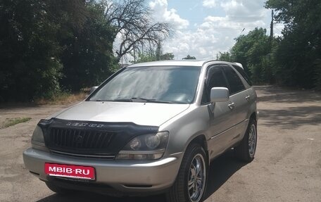 Lexus RX IV рестайлинг, 1999 год, 920 000 рублей, 2 фотография