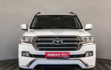 Toyota Land Cruiser 200, 2016 год, 6 590 000 рублей, 2 фотография