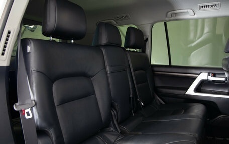 Toyota Land Cruiser 200, 2016 год, 6 590 000 рублей, 13 фотография