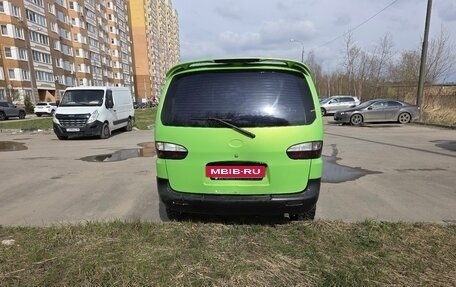 Hyundai H-1 II рестайлинг, 2000 год, 450 000 рублей, 5 фотография