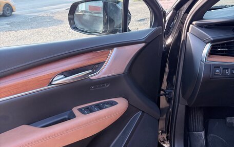 Cadillac XT5 I рестайлинг, 2021 год, 4 280 000 рублей, 6 фотография