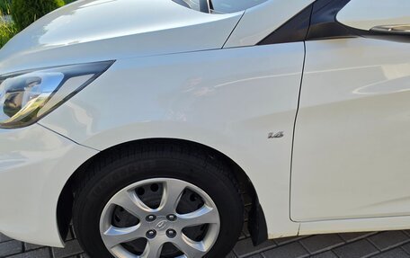 Hyundai Solaris II рестайлинг, 2011 год, 670 000 рублей, 22 фотография