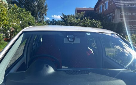 Volkswagen up! I рестайлинг, 2013 год, 695 000 рублей, 17 фотография