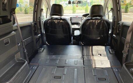 Honda Freed I, 2010 год, 1 050 000 рублей, 11 фотография