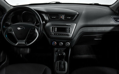 KIA Rio III рестайлинг, 2016 год, 815 000 рублей, 16 фотография