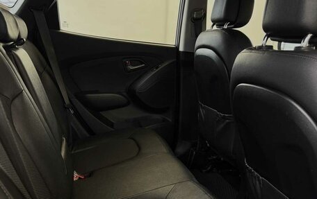 Hyundai ix35 I рестайлинг, 2013 год, 1 090 000 рублей, 13 фотография