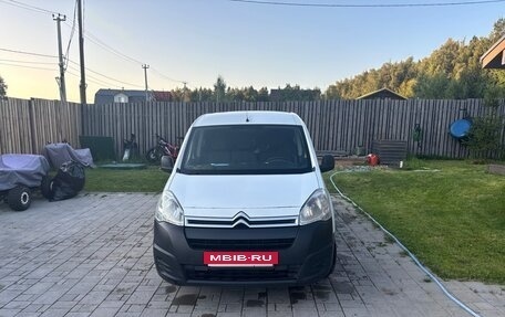 Citroen Berlingo II рестайлинг, 2017 год, 1 200 000 рублей, 3 фотография