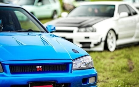 Nissan Skyline, 1999 год, 2 800 000 рублей, 1 фотография