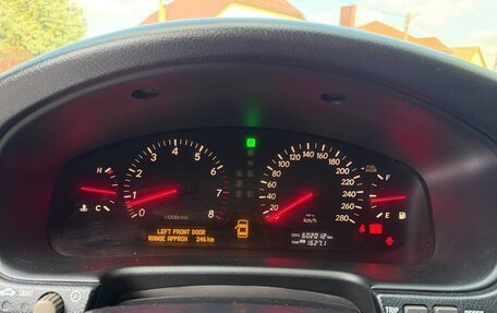 Lexus LS III, 2001 год, 1 300 000 рублей, 25 фотография